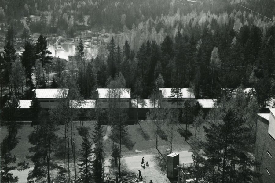 Aulis Blomstedt: řadové domy 'Ketju' v Tapiole, 1954 (foto Havas Helsinki)